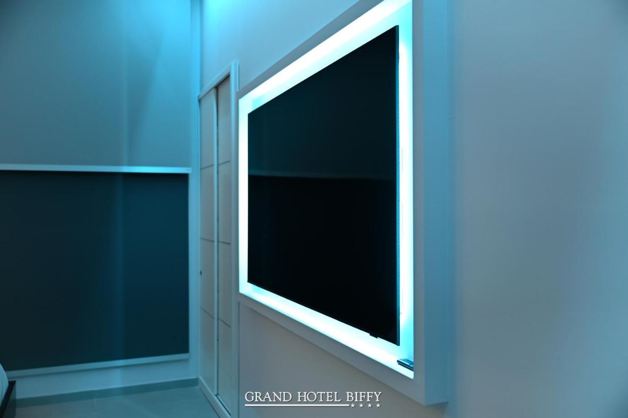 Grand Hotel Biffy أريانو إربينو المظهر الخارجي الصورة