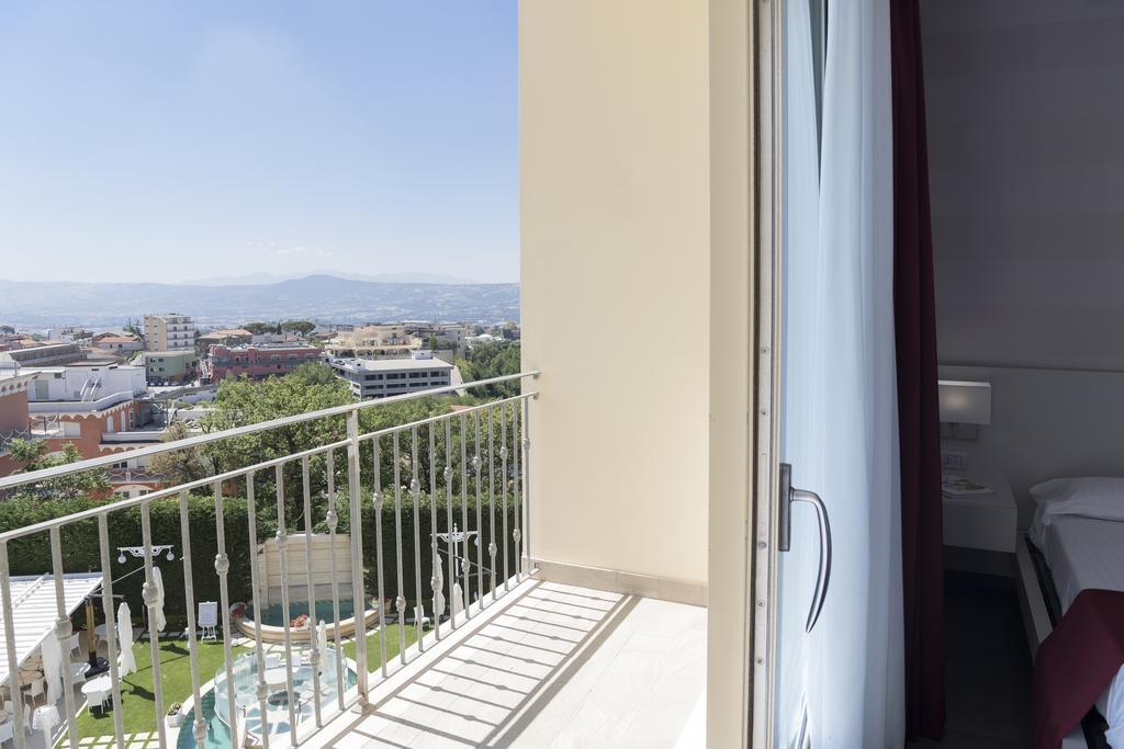 Grand Hotel Biffy أريانو إربينو المظهر الخارجي الصورة