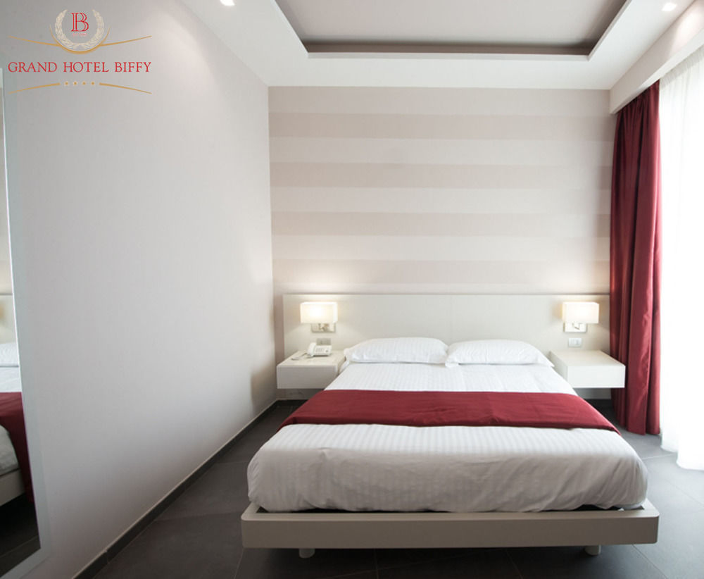 Grand Hotel Biffy أريانو إربينو المظهر الخارجي الصورة