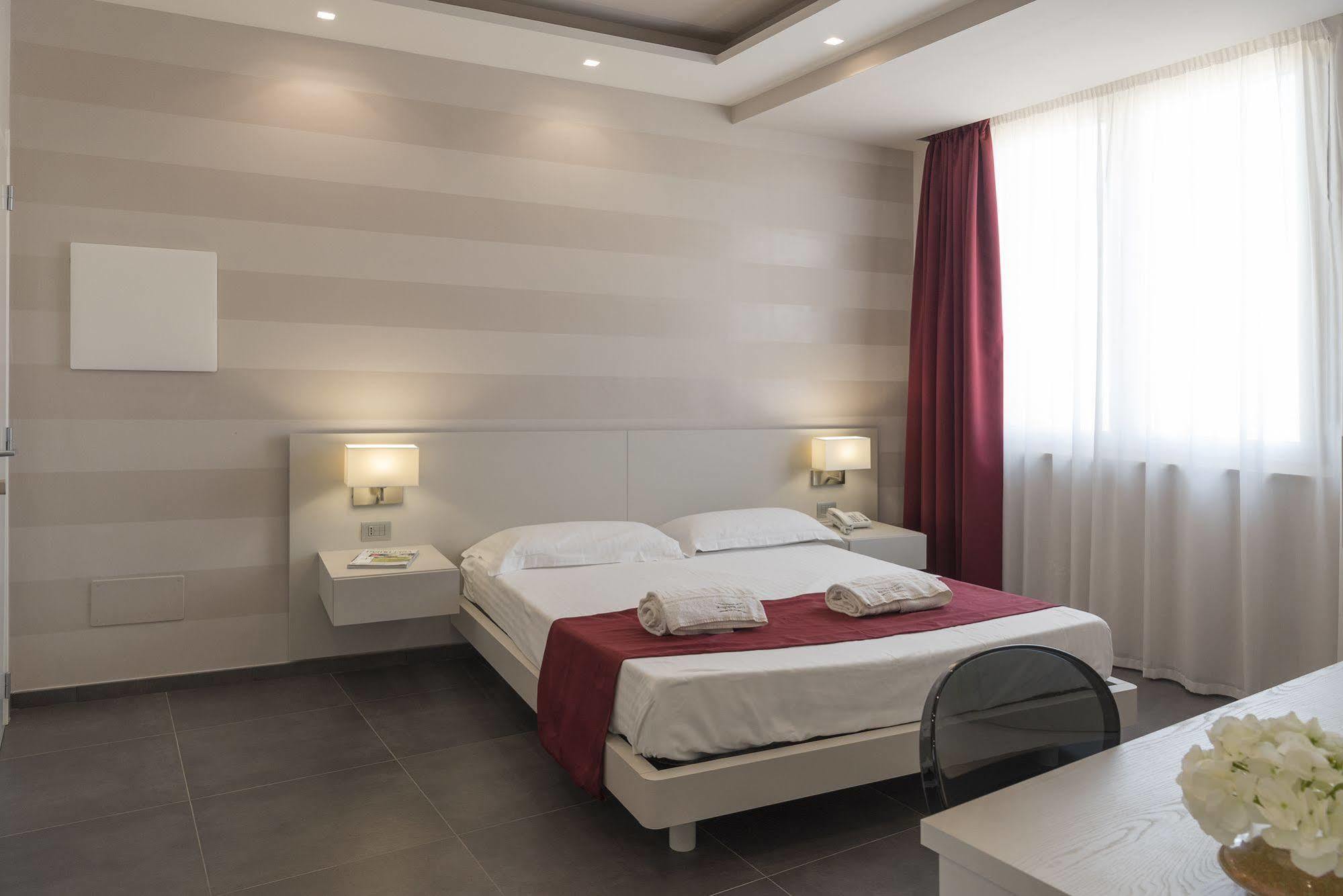 Grand Hotel Biffy أريانو إربينو المظهر الخارجي الصورة